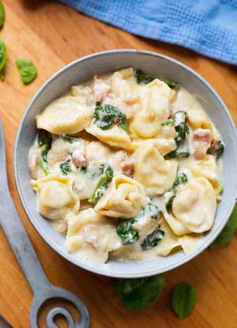 tortellini with cheese sauce