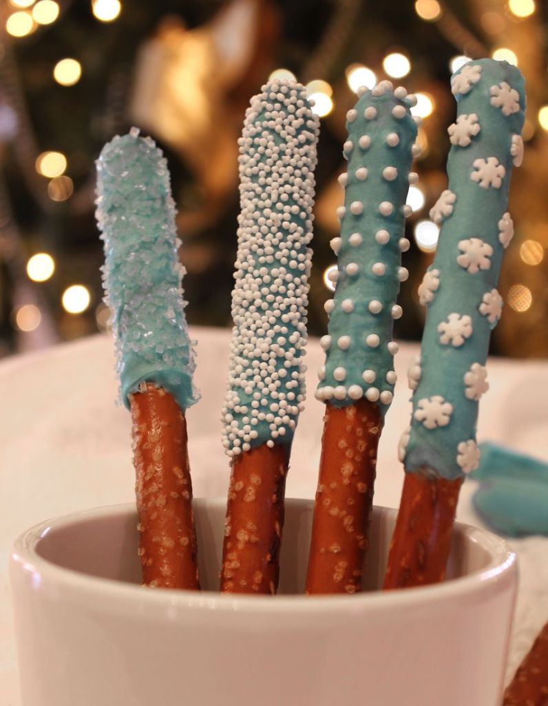 chocolate-dipped pretzels
