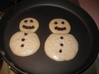 snowman pancakes